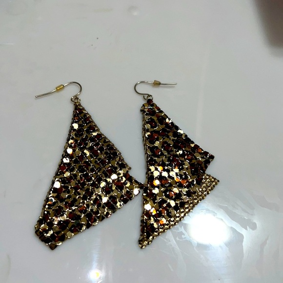 Women Earrings - Picture 1 of 3